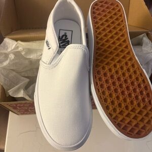 Vans Women’s Classic White Slip-On Sneakers Size 6